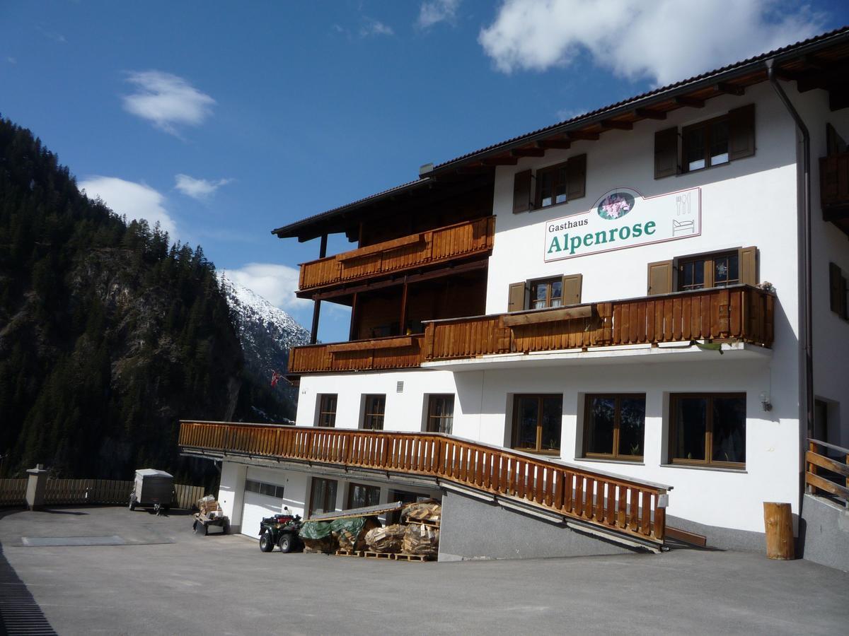 Hotel Gasthaus Alpenrose Gramais Exterior foto